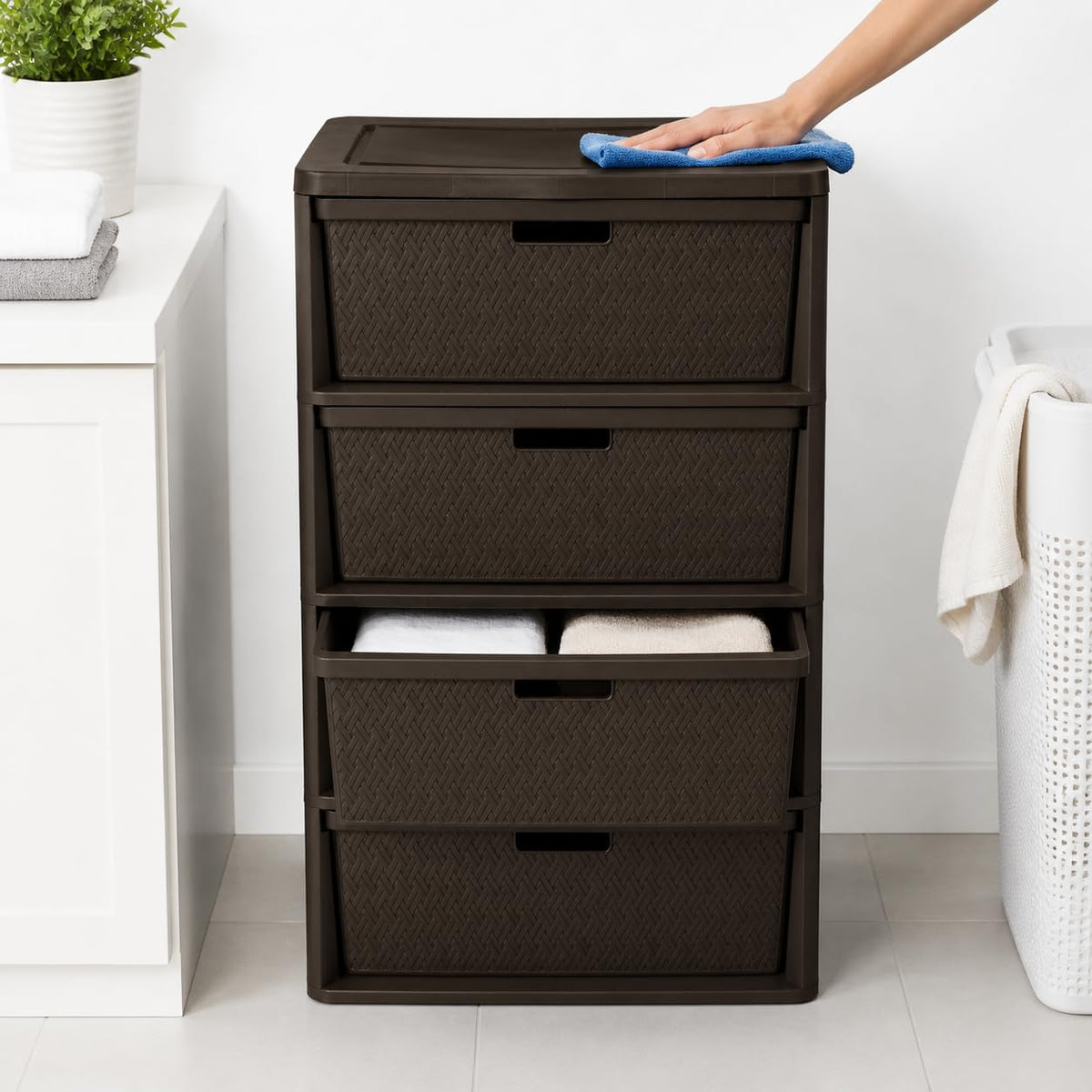 Brown 4 Drawer Plastic Dresser P1368