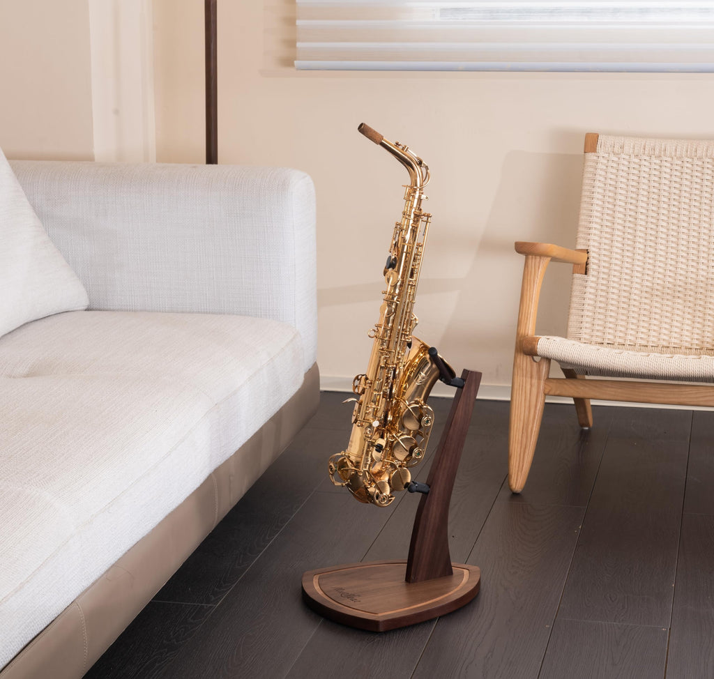 Saxophone Stand with Soft Silicone Yokes E66825